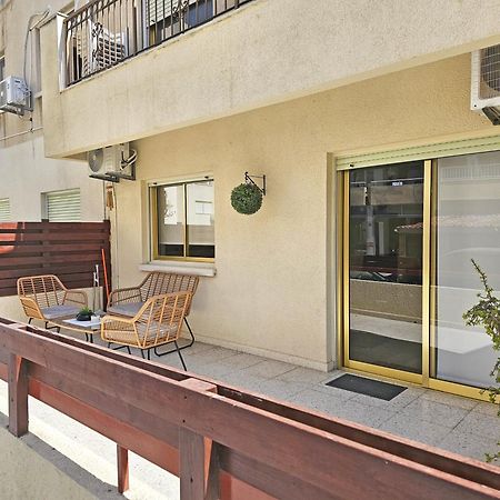 Albert'S Apartment Mackenzie 001 ลาร์นาคา ภายนอก รูปภาพ