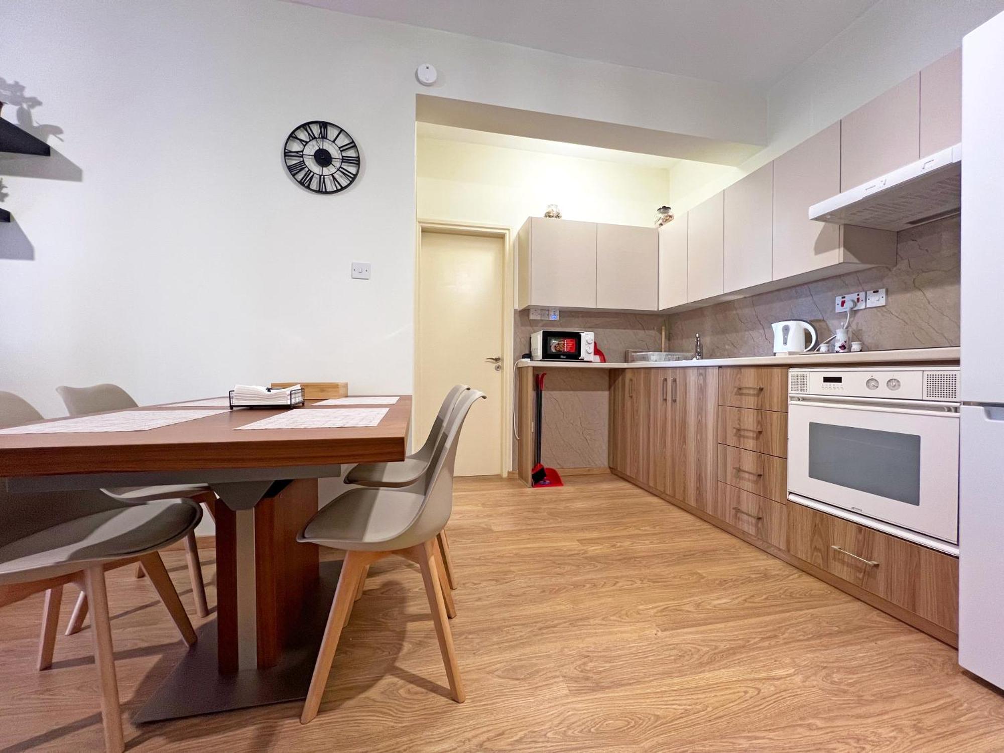 Albert'S Apartment Mackenzie 001 ลาร์นาคา ภายนอก รูปภาพ