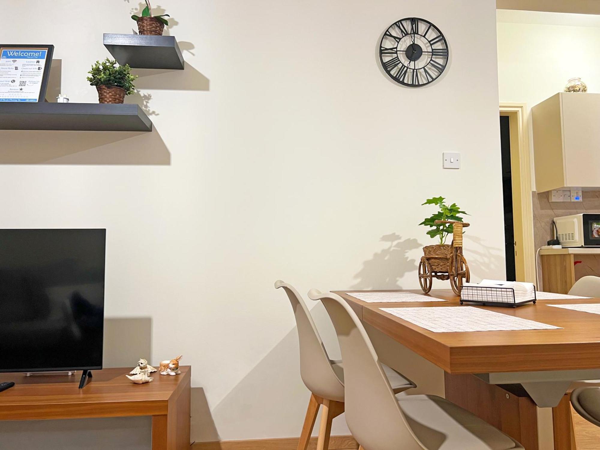 Albert'S Apartment Mackenzie 001 ลาร์นาคา ภายนอก รูปภาพ
