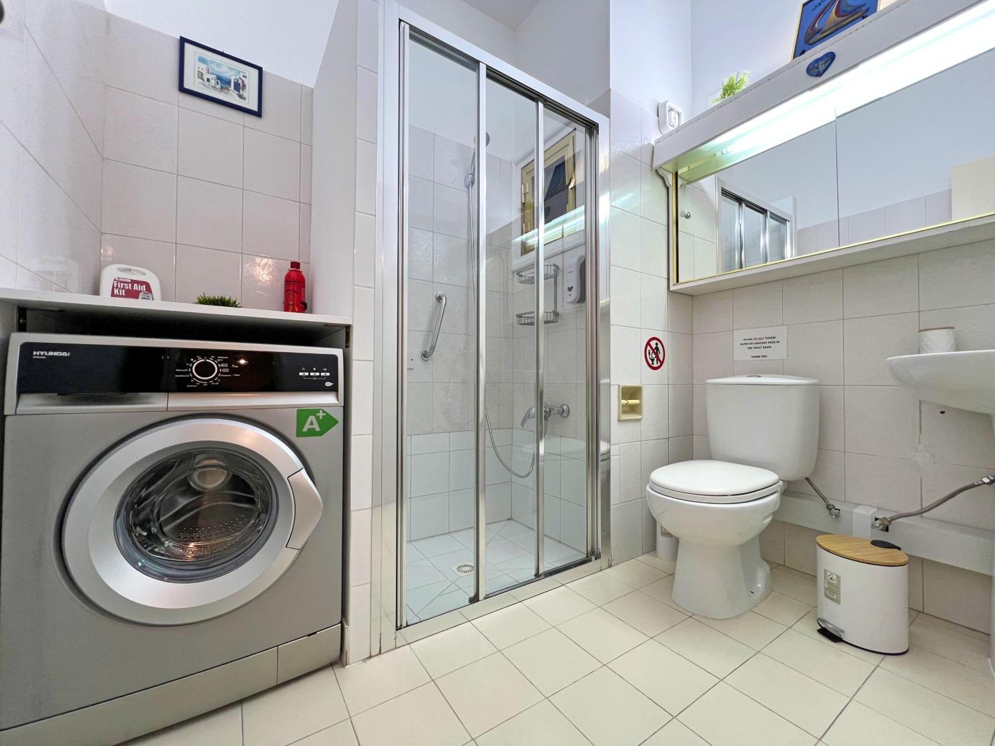 Albert'S Apartment Mackenzie 001 ลาร์นาคา ภายนอก รูปภาพ