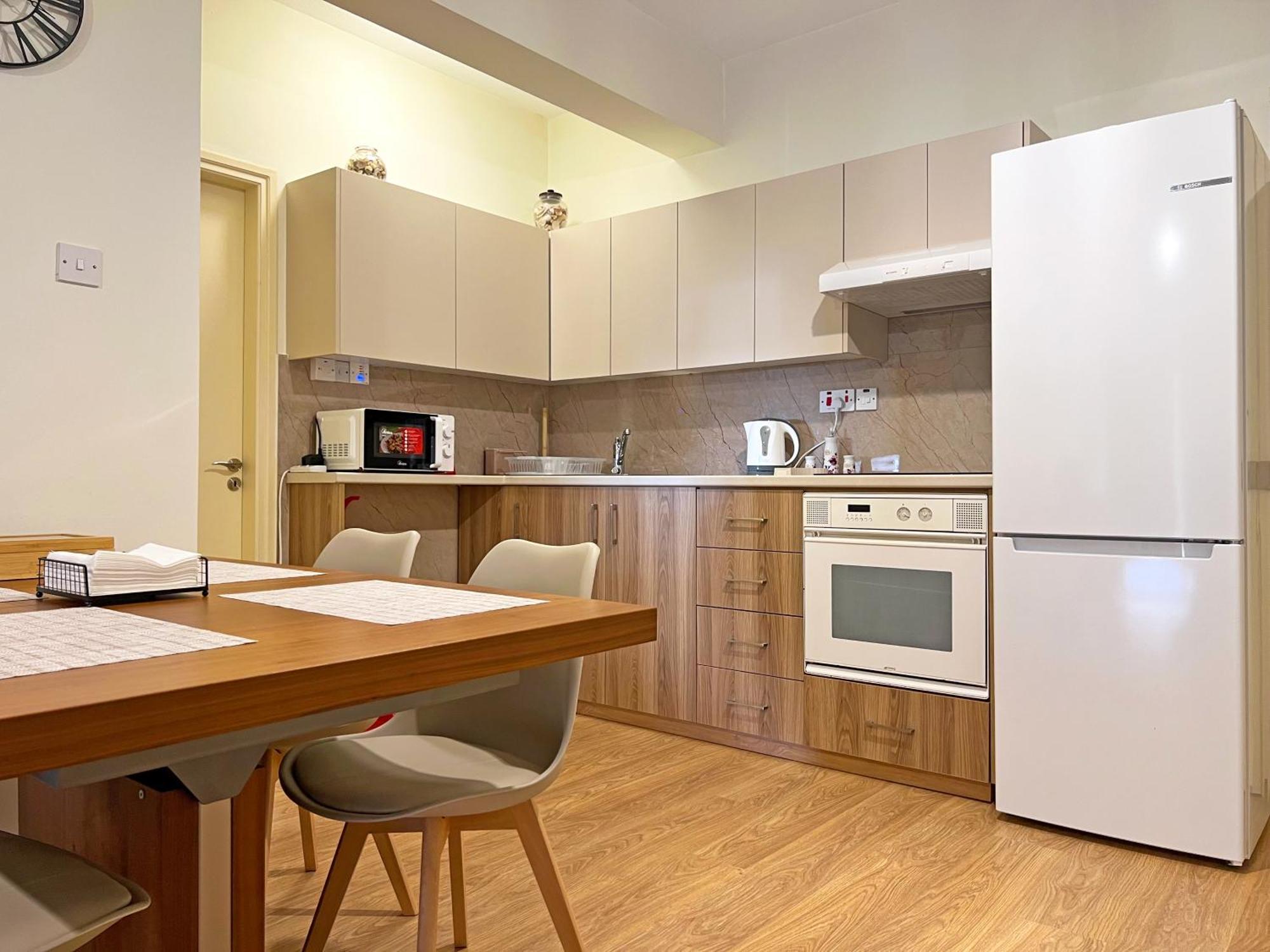 Albert'S Apartment Mackenzie 001 ลาร์นาคา ภายนอก รูปภาพ