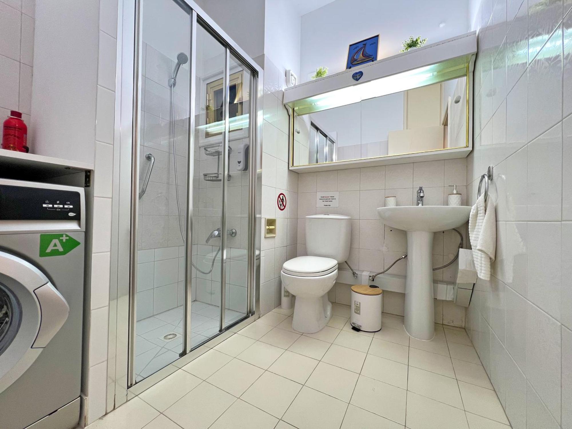 Albert'S Apartment Mackenzie 001 ลาร์นาคา ภายนอก รูปภาพ