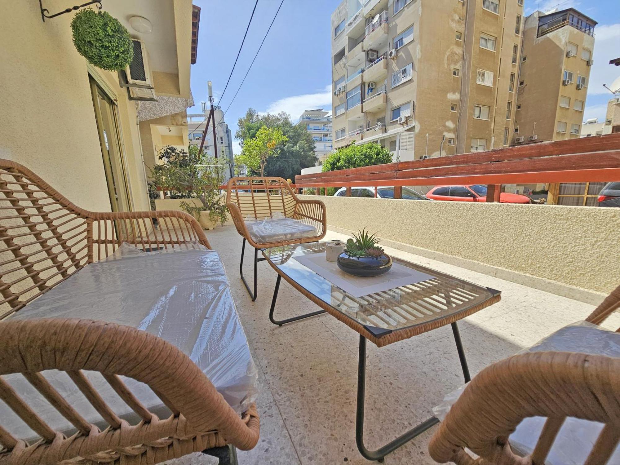Albert'S Apartment Mackenzie 001 ลาร์นาคา ภายนอก รูปภาพ